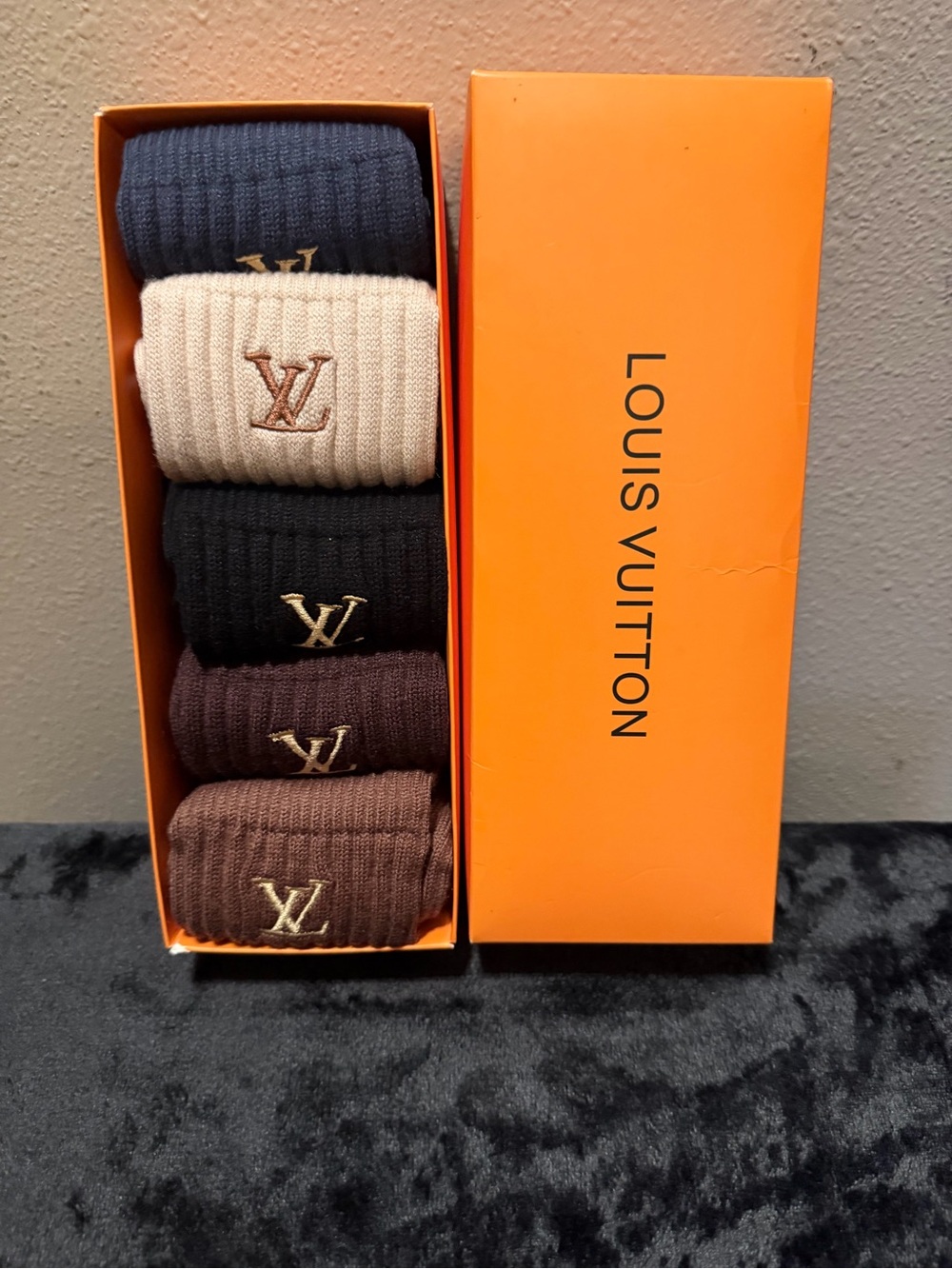 Louis Vuitton Ribbed Cotton Socks Set in Navy, Cream, Black, Dark Brown, Brown